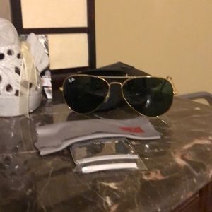 The Icon Rayban aviator sunglasses